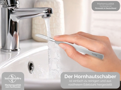 Profi Hornhautschaber Stumpfes Skalpell Creme-Schaber aus rostfreiem Edelstahl Hornhautentferner Pedik�re Schaber zur sanften Entfernung der Hornhaut f�r die Fu�pflege 15,5 cm