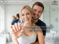 Fu�nagelschere Nagelschere f�r Extra Starke und Dicke Fu�n�gel Pedik�re Schere mit scharfer leicht gebogener Schnittfl�che f�r die Fu�pflege aus rostfreiem hochwertigem Edelstahl 10,5 cm f�r Damen und Herren