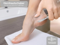 Profi Hornhautschaber Stumpfes Skalpell Creme-Schaber aus rostfreiem Edelstahl Hornhautentferner Pedik�re Schaber zur sanften Entfernung der Hornhaut f�r die Fu�pflege 15,5 cm